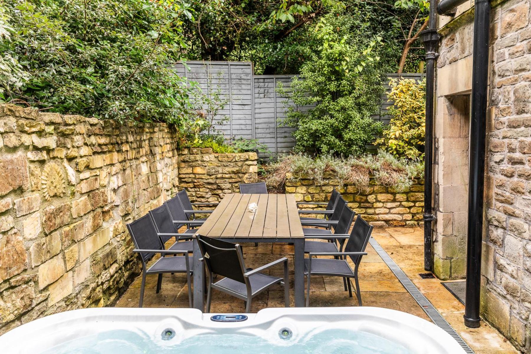 Locksbrook Lodge - Hot Tub - Spacious Outdoor Space Бат Екстер'єр фото