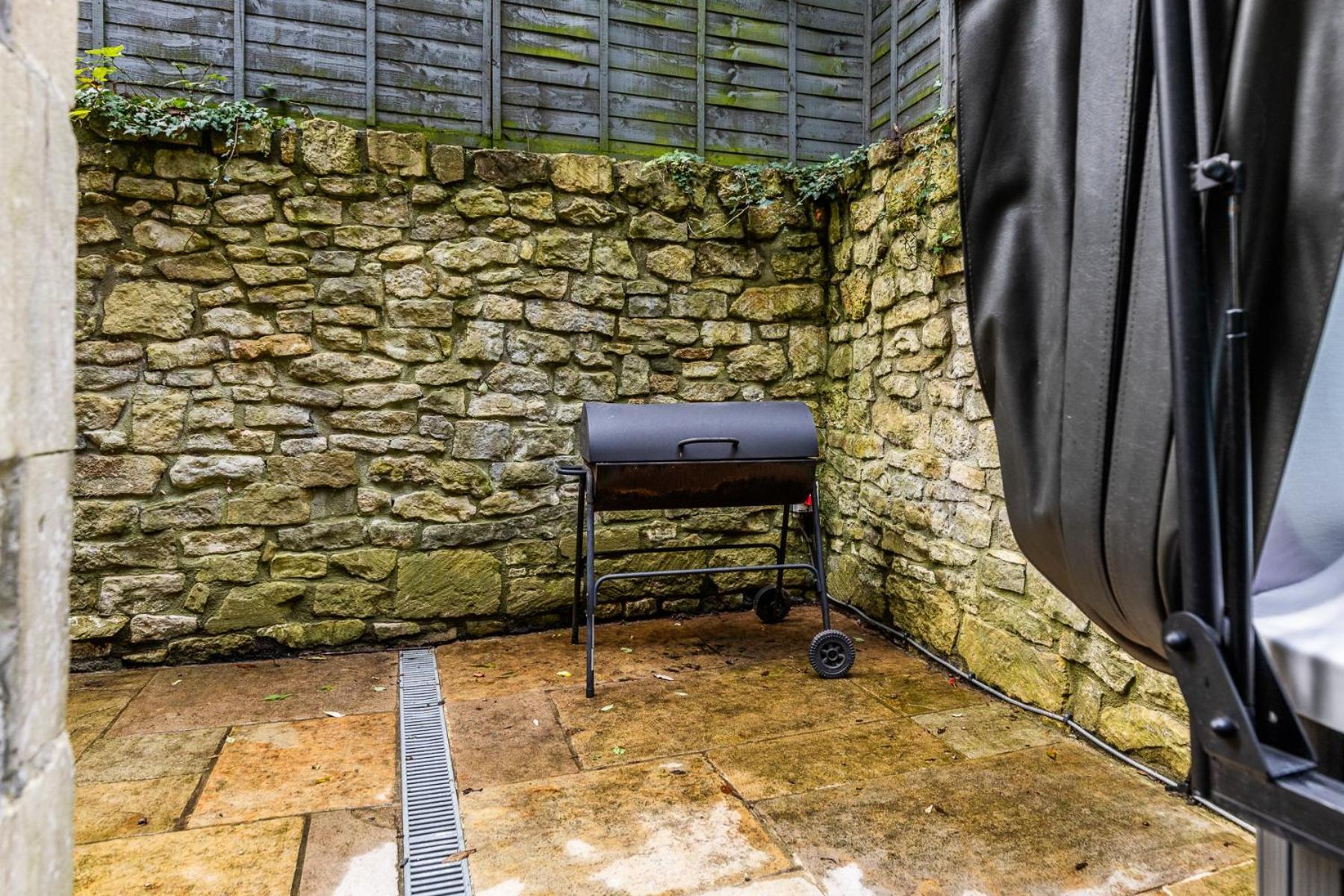 Locksbrook Lodge - Hot Tub - Spacious Outdoor Space Бат Екстер'єр фото